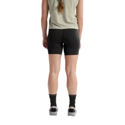 ARCTERYX Arc'teryx Essent HighRise Utility Short 6