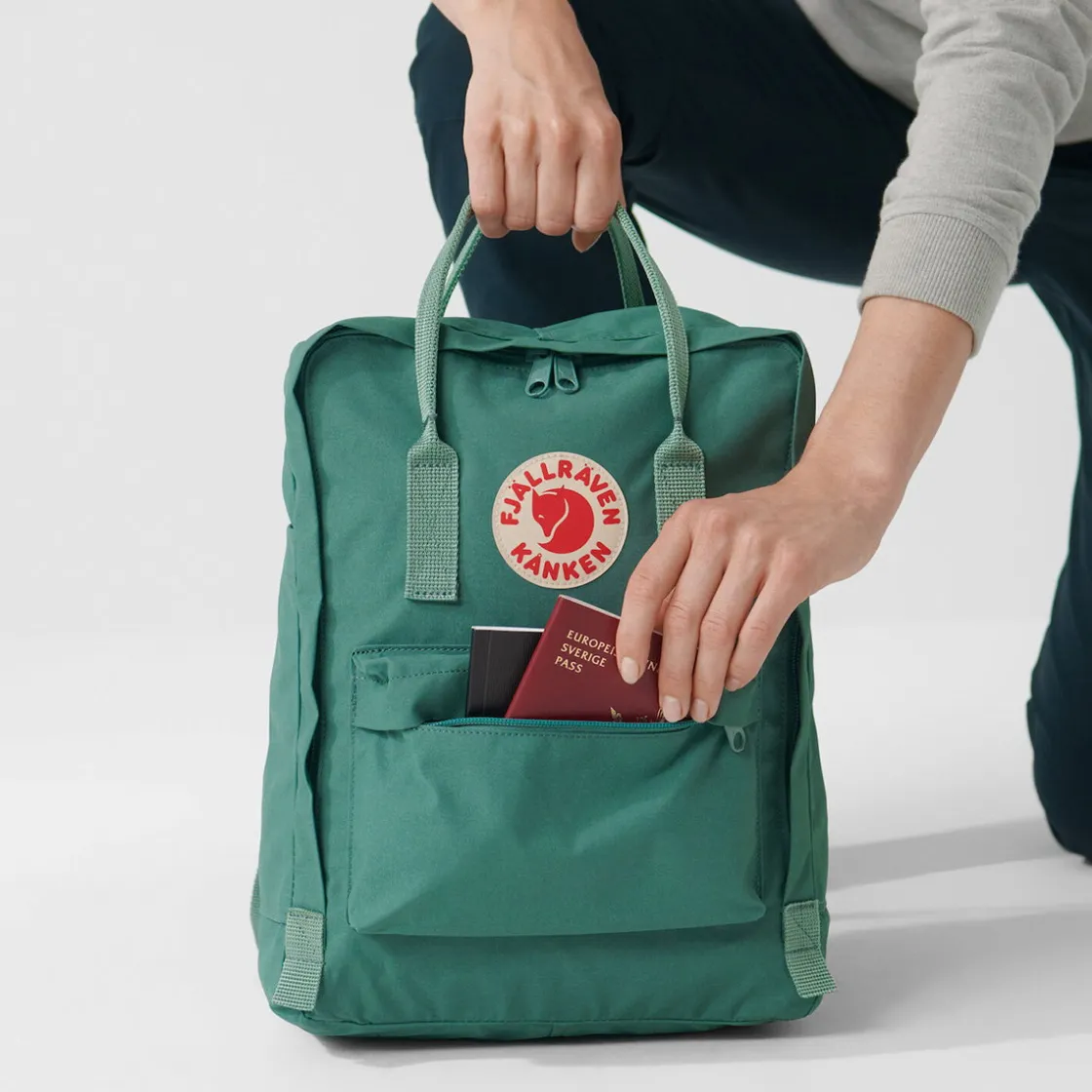 FJÄLLRÄVEN Fjällräven Kånken rygsæk 16 L (Clay)