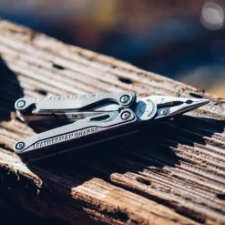 LEATHERMAN Charge + TTi Multi-tool Discount