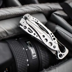 LEATHERMAN Skeletool Multi-tool Sale